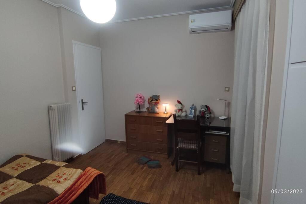 Sq Varnava Appartment Athens Exterior photo